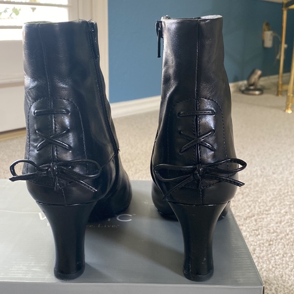 Naturalizer Ankle Boots - Picture 4 of 8